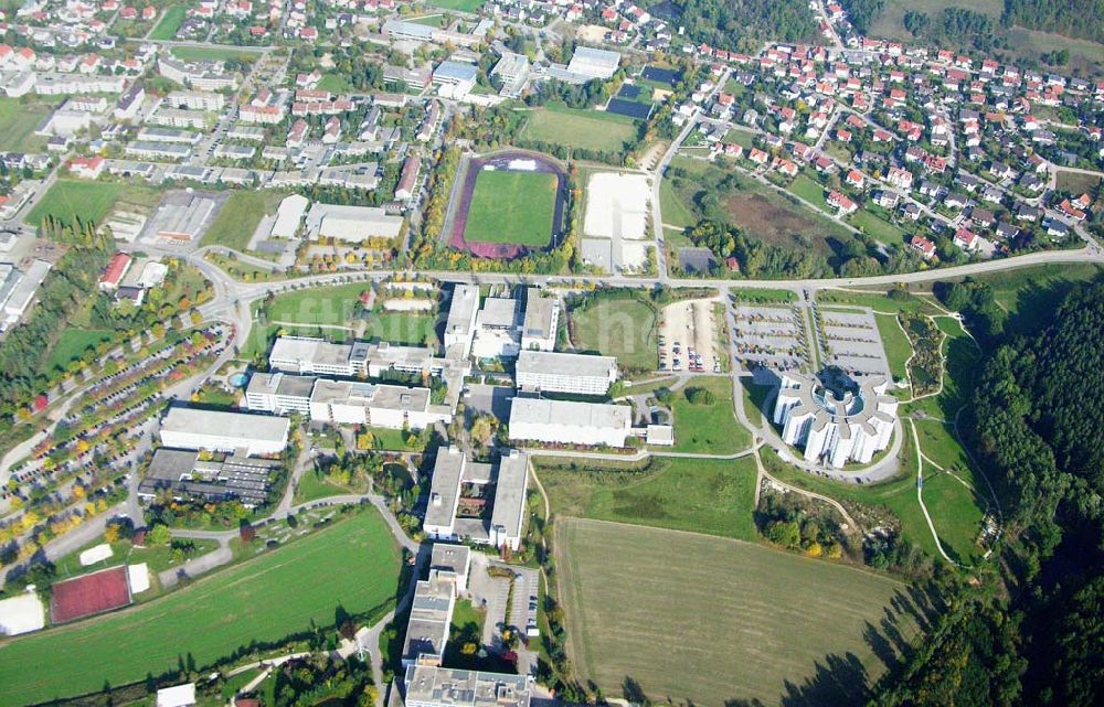 Luftaufnahme Regenstauf ( Bayern ) - Blick auf das Fernlehrinstitut in Regenstauf / Bayern