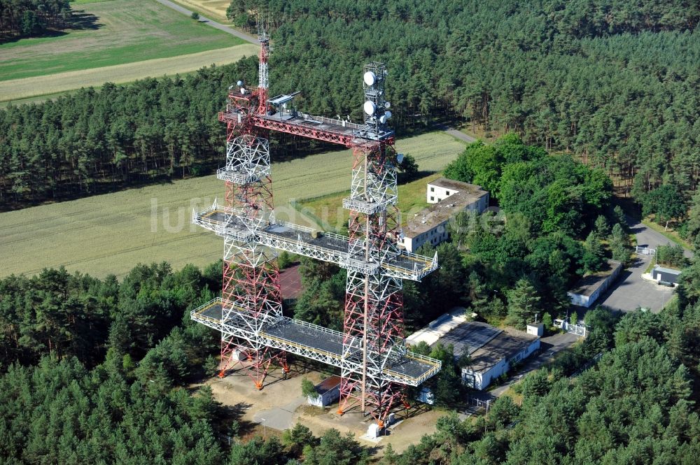 Luftbild Gusborn - Blick auf den Fernmeldeturm Torii-Tower nahe Gusborn in Niedersachsen