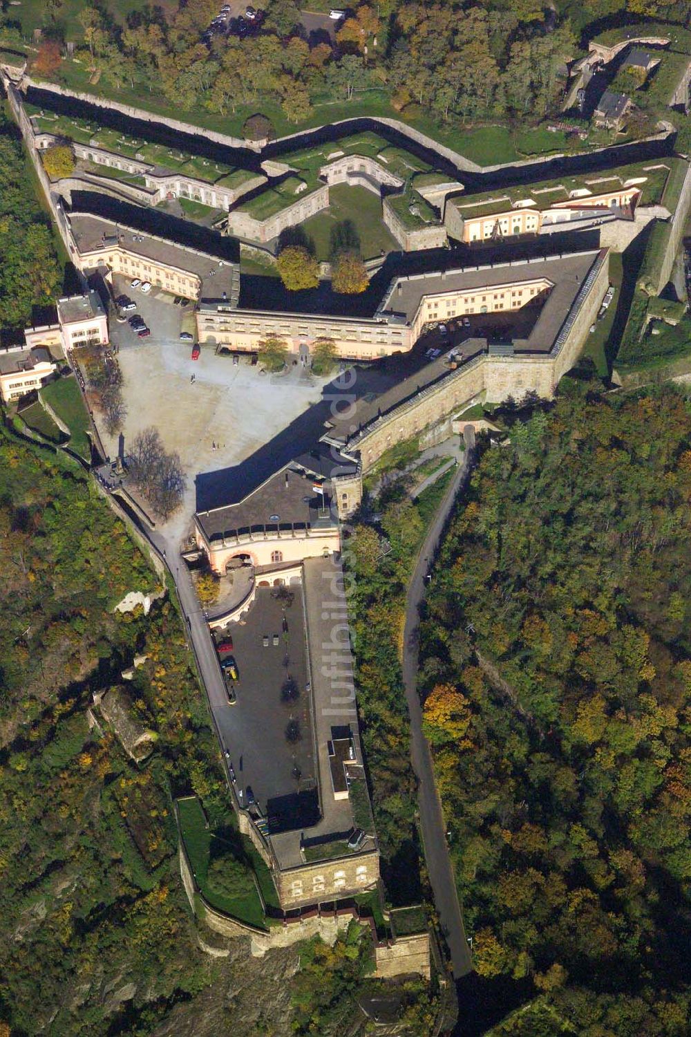 Koblenz aus der Vogelperspektive: Blick auf die Festung Ehrenbreitstein