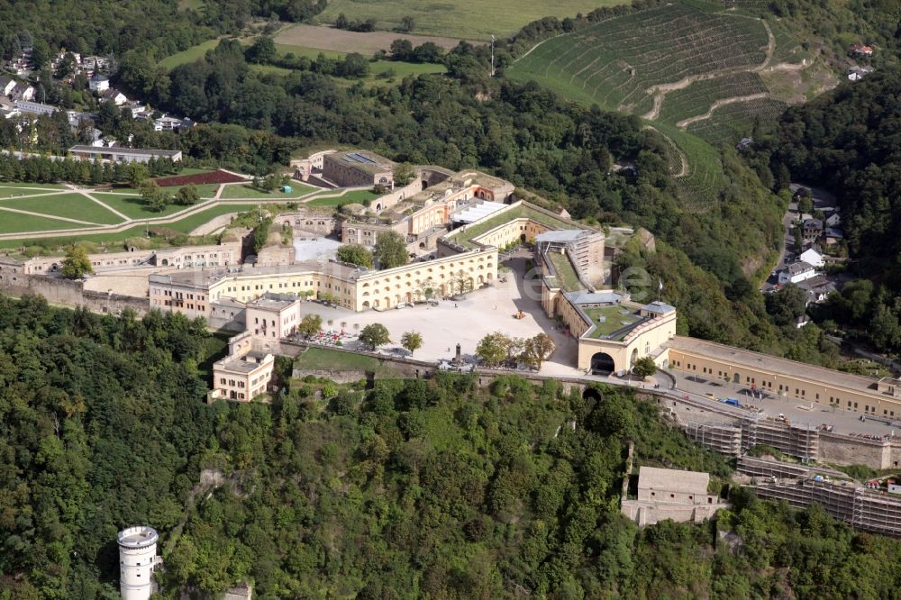 Luftbild Koblenz - Blick auf die Festung Ehrenbreitstein gegenüber der Moselmündung bei Koblenz