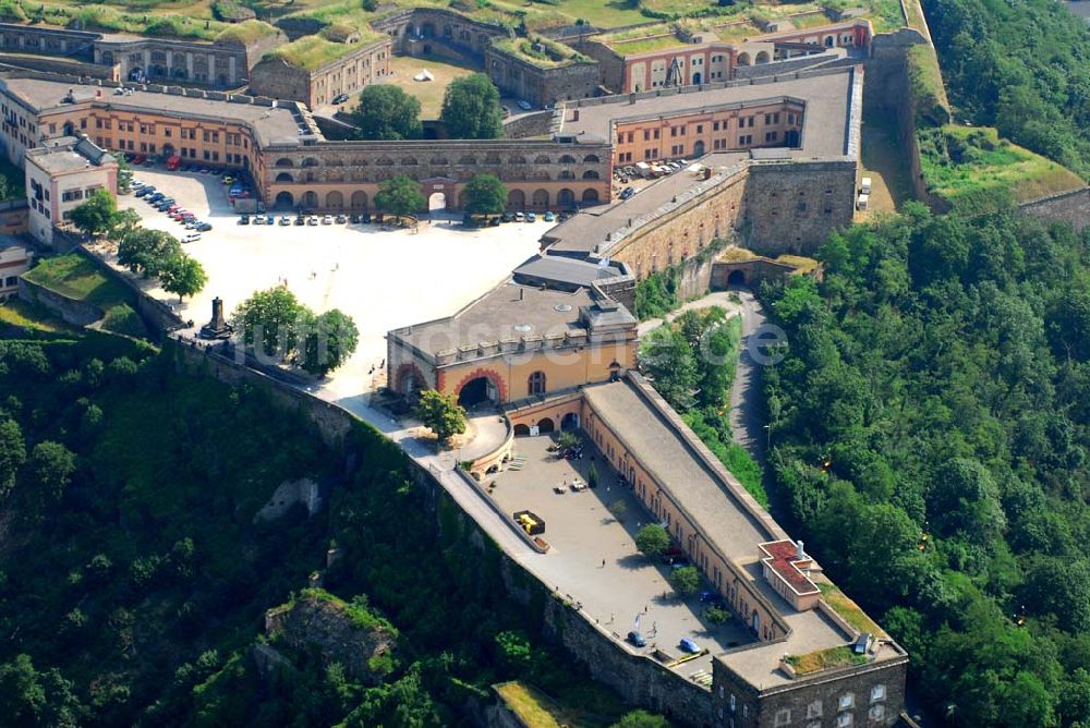 Luftbild Koblenz - Blick auf die Festung Ehrenbreitstein in Koblenz