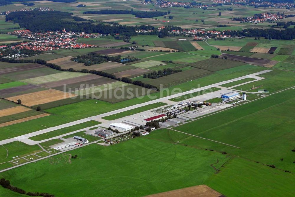 Luftbild Augsburg - Blick auf den Flughafen Augsburg