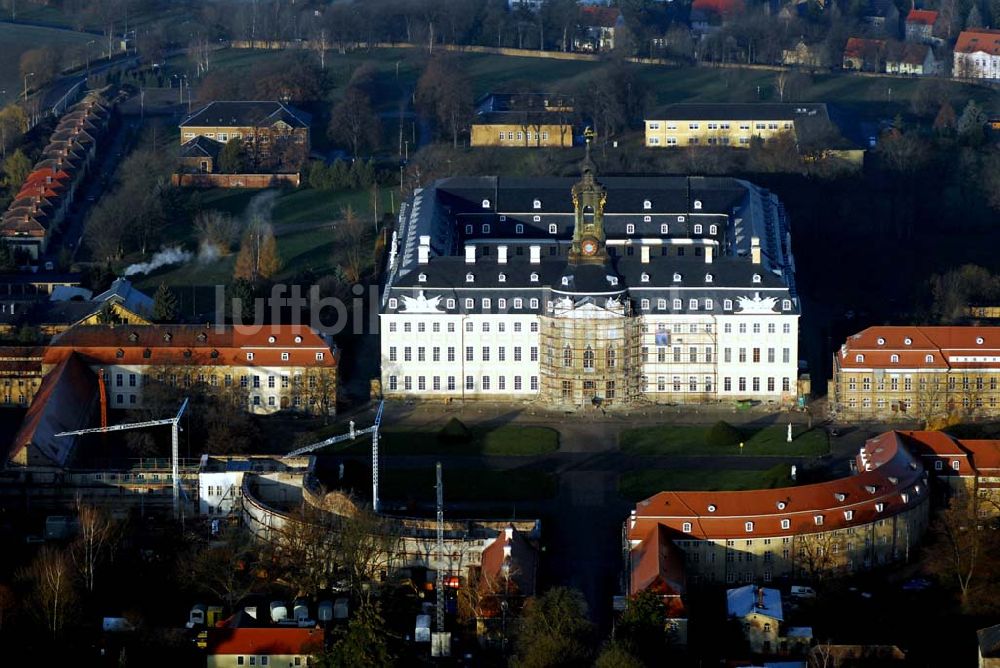 Wermsdorf von oben - Blick auf fortgeschrittene Rekonstruktionsarbeiten an der Hubertusburg in Wermsdorf