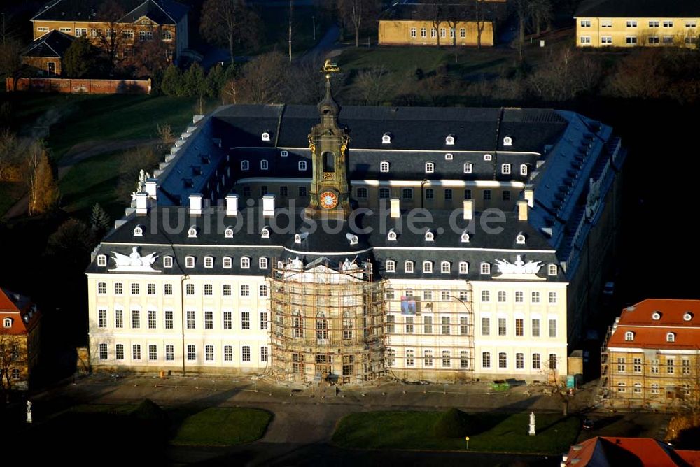 Wermsdorf aus der Vogelperspektive: Blick auf fortgeschrittene Rekonstruktionsarbeiten an der Hubertusburg in Wermsdorf