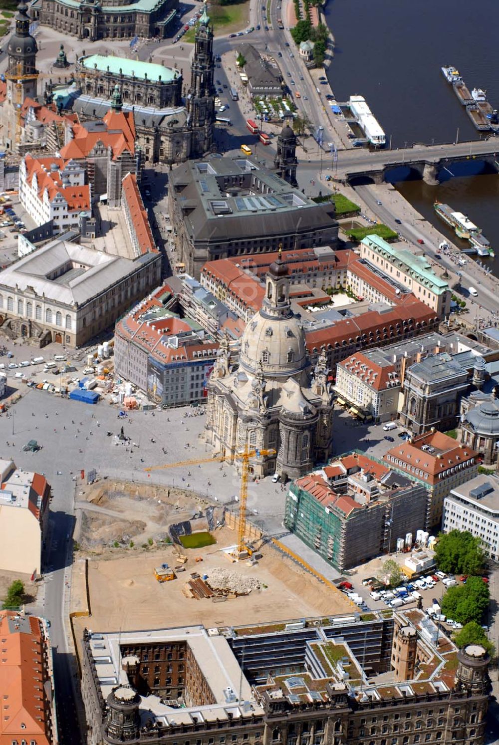 Luftaufnahme Dresden - Blick auf die Frauenkirche in Dresden