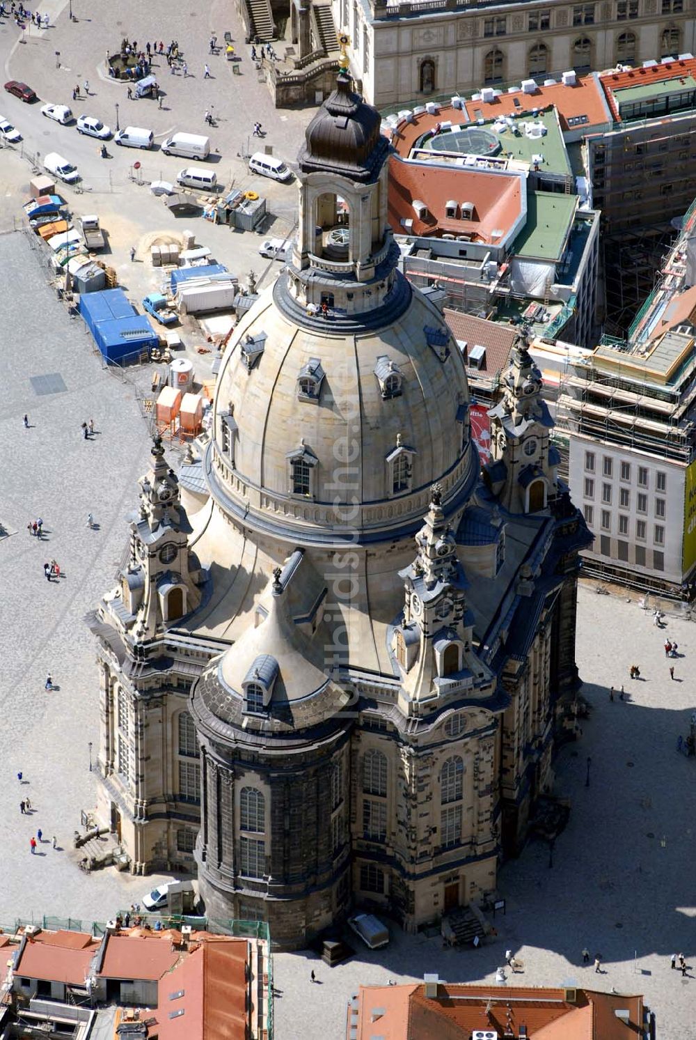 Dresden aus der Vogelperspektive: Blick auf die Frauenkirche in Dresden