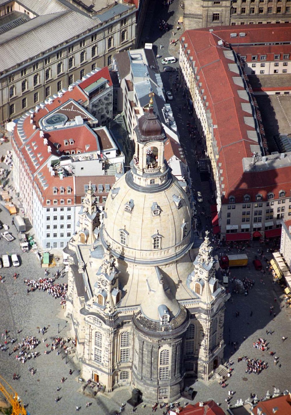 Dresden aus der Vogelperspektive: Blick auf die Frauenkirche in Dresden