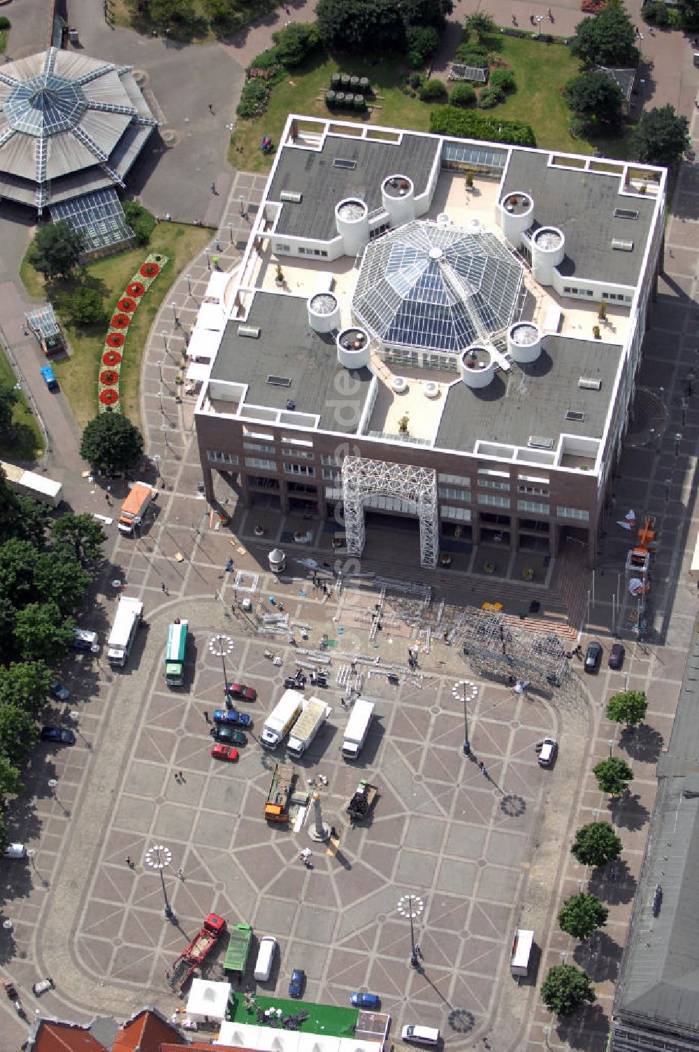 Luftaufnahme Dortmund - Blick auf den Friedensplatz und das Rathaus in Dortmund