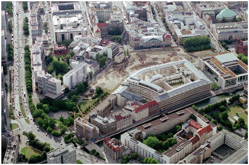 Luftbild Berlin - Blick auf den Friedrichswerder in Berlin Mitte