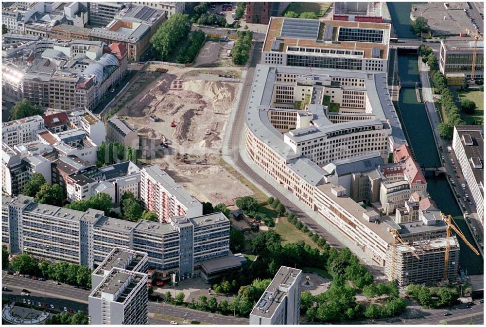 Berlin aus der Vogelperspektive: Blick auf den Friedrichswerder in Berlin Mitte