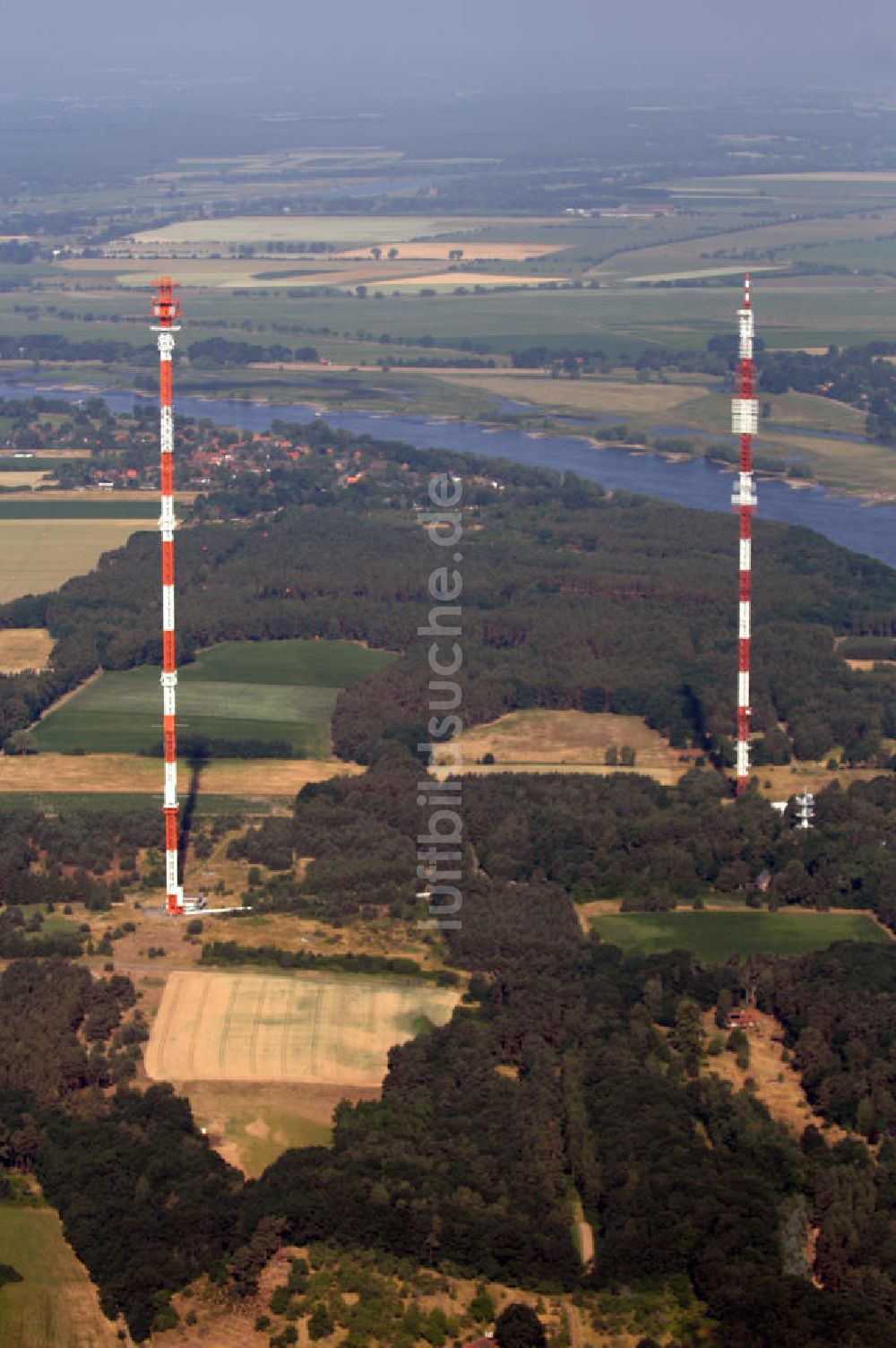 Luftbild Höhbeck - Blick auf die Funktürme Höhbeck
