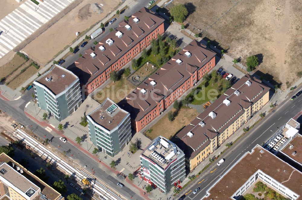 Luftbild Berlin - Blick auf Gebäude der Rudower Chaussee in Berlin-Adlershof