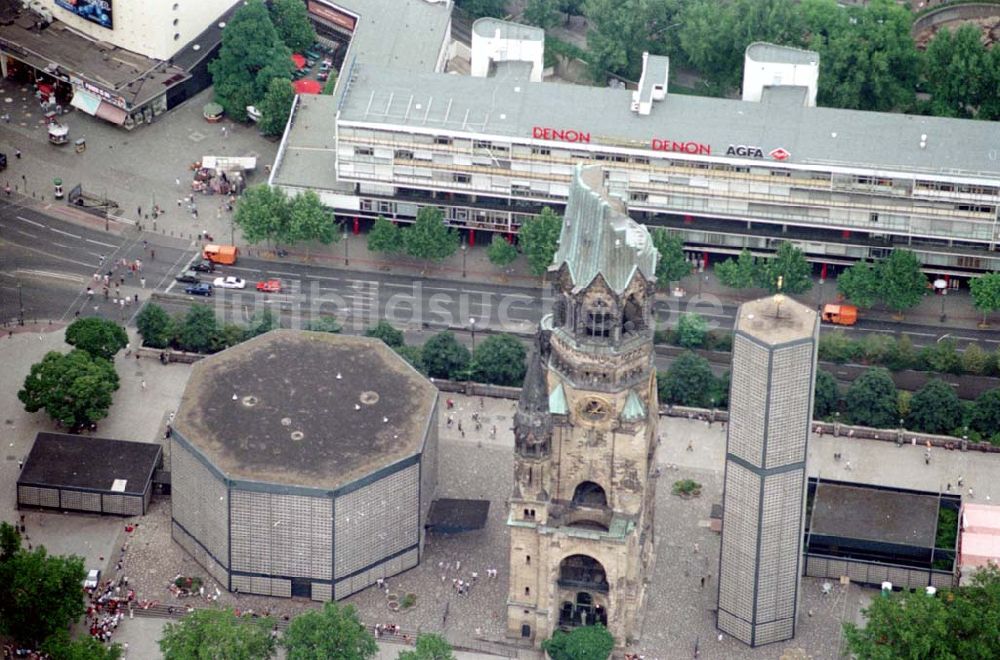 Luftaufnahme Berlin - 23.07.1995 Blick auf die Gedächniskirche