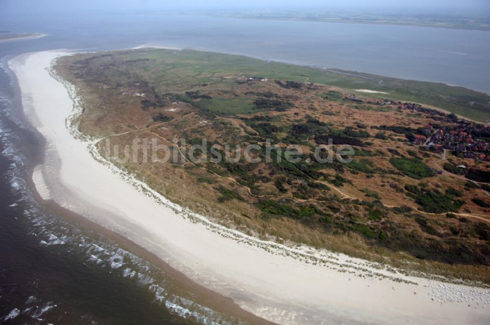 Baltrum von oben - Blick auf die Gemeinde und die Insel Baltrum