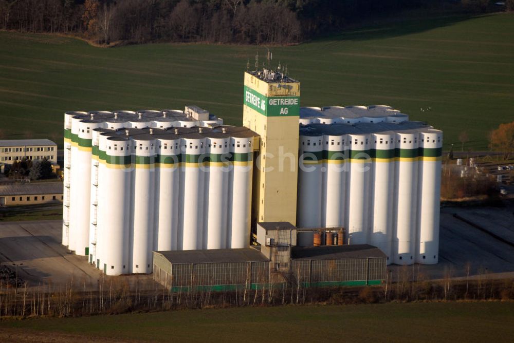 Luftbild Trebsen - Blick auf das Getreidesilo der Getreide AG in Trebsen