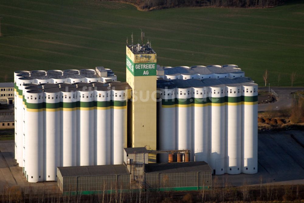 Luftaufnahme Trebsen - Blick auf das Getreidesilo der Getreide AG in Trebsen