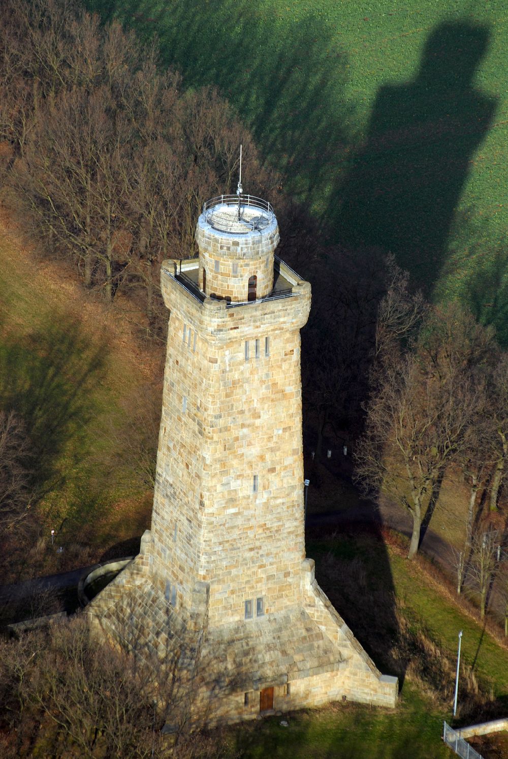 Glauchau von oben - Blick auf den Glauchauer Bismarckturm