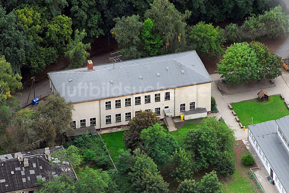 Luftbild Magdeburg - Blick auf die Grundschule Brückfeld in Magdeburg