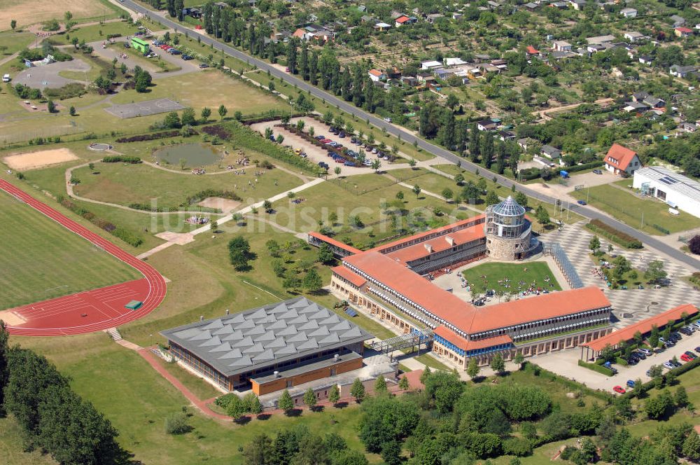 Luftbild TEMPLIN - Blick auf das Gymnasium an der Feldstrasse in Templin