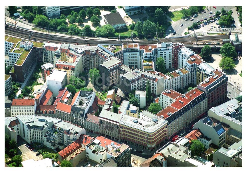 Luftaufnahme - Blick auf den Hackischen Markt in Berlin-Mitte.