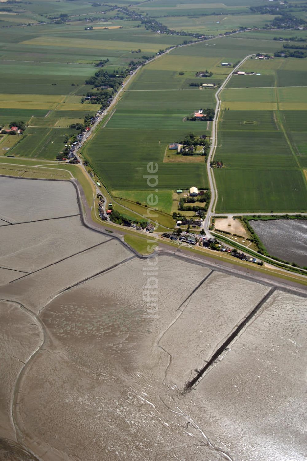 Luftaufnahme Nordstrand - Blick auf die Halbinsel und die Gemeinde Nordstrand