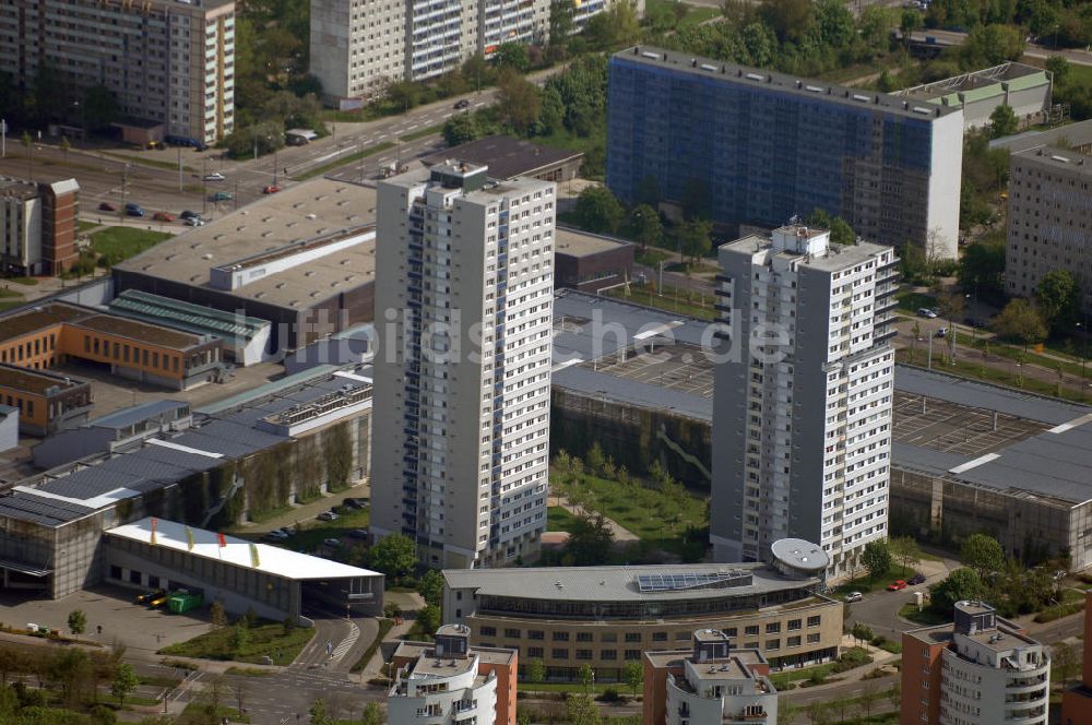 Luftaufnahme Halle - Blick auf Halle-Neustadt