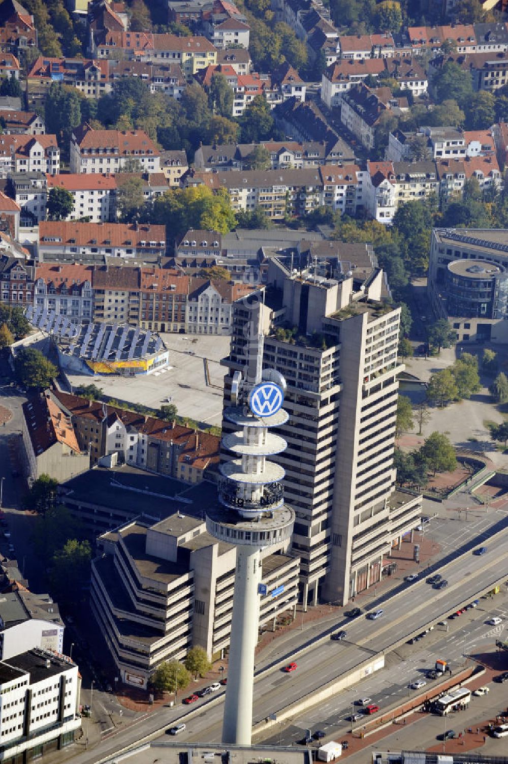 Luftbild Hannover - Blick auf Hannover-Mitte mit VW-Tower und Euro Schulen