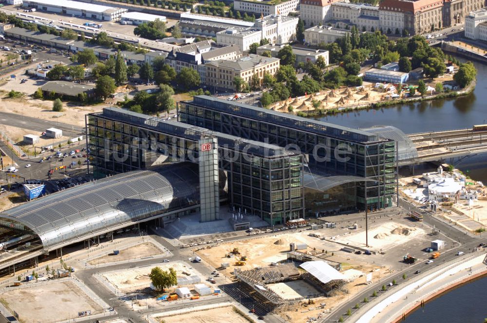 Luftaufnahme Berlin - Blick auf den Hauptbahnhof Berlin