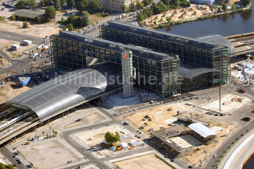 Berlin von oben - Blick auf den Hauptbahnhof Berlin