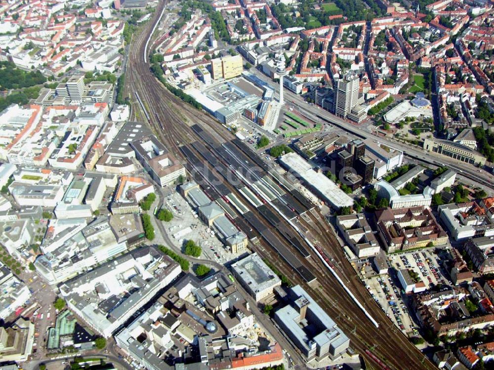 Hannover (Niedersachsen) von oben - Blick auf den Hauptbahnhof Hannover