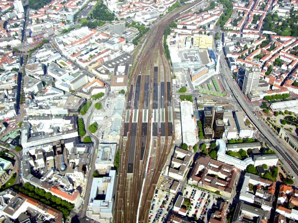 Hannover (Niedersachsen) aus der Vogelperspektive: Blick auf den Hauptbahnhof Hannover