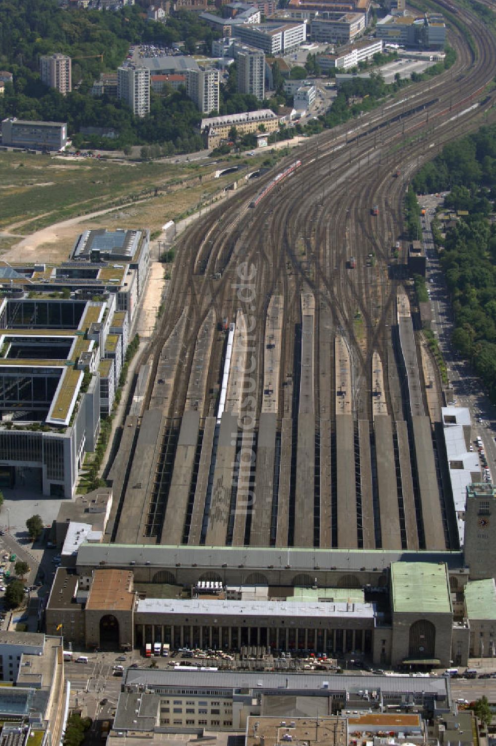 Stuttgart von oben - Blick auf den Hauptbahnhof Stuttgart