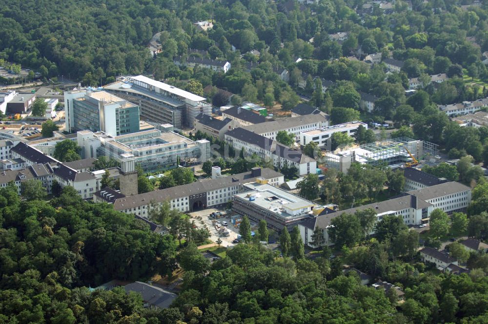 Luftbild BONN - Blick auf den Hauptsitz des Bundesministerium der Verteidigung (BMVg) auf der Bonner Hardthöhe