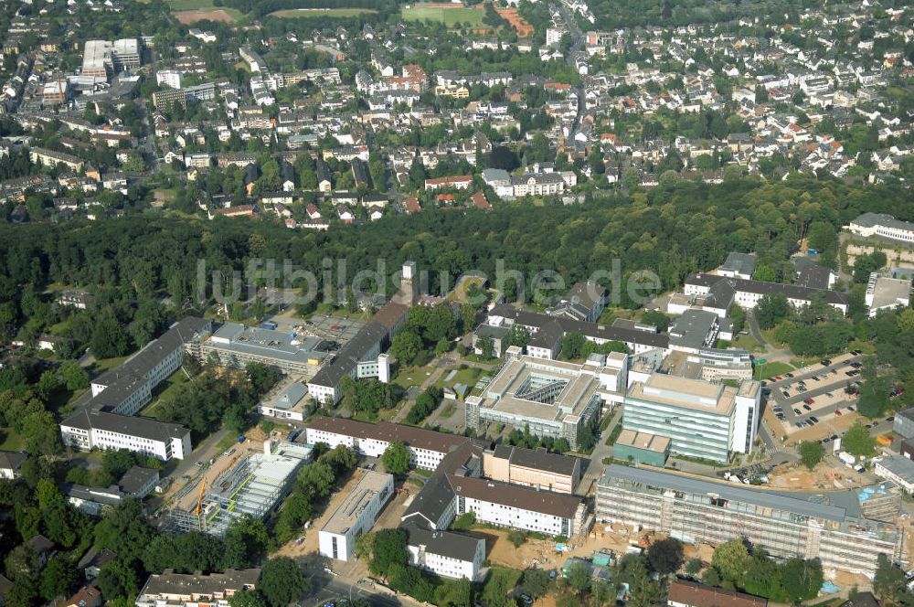 Luftaufnahme BONN - Blick auf den Hauptsitz des Bundesministerium der Verteidigung (BMVg) auf der Bonner Hardthöhe