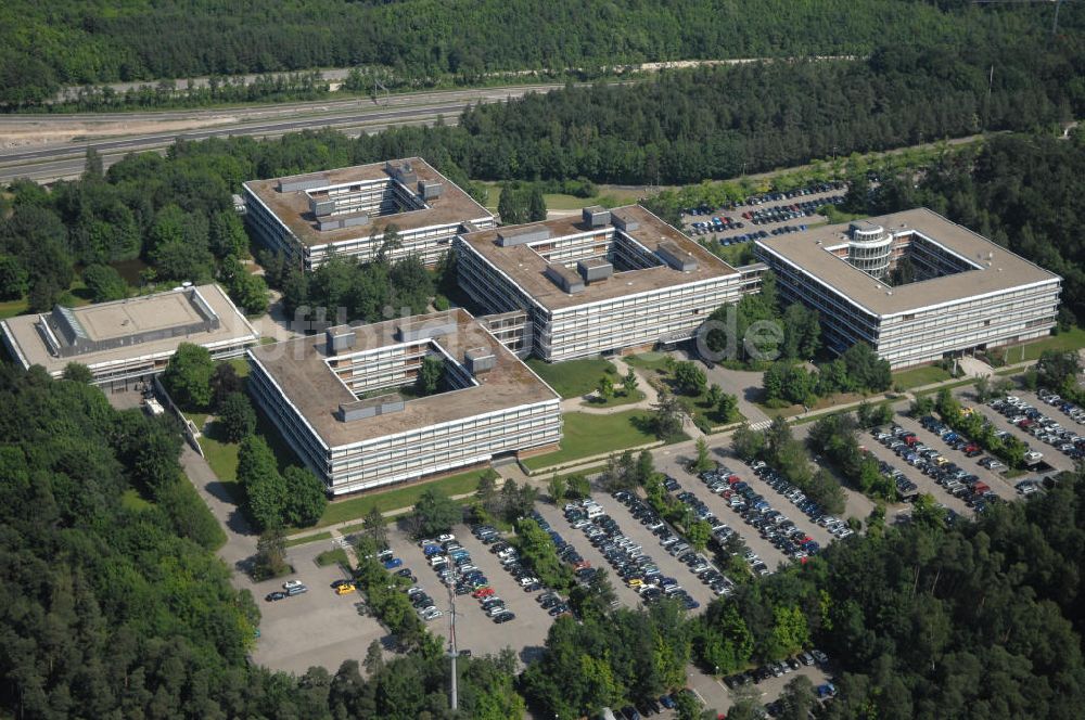 Stuttgart aus der Vogelperspektive: Blick auf den Hauptsitz der IBM Deutschland GmbH in Stuttgart