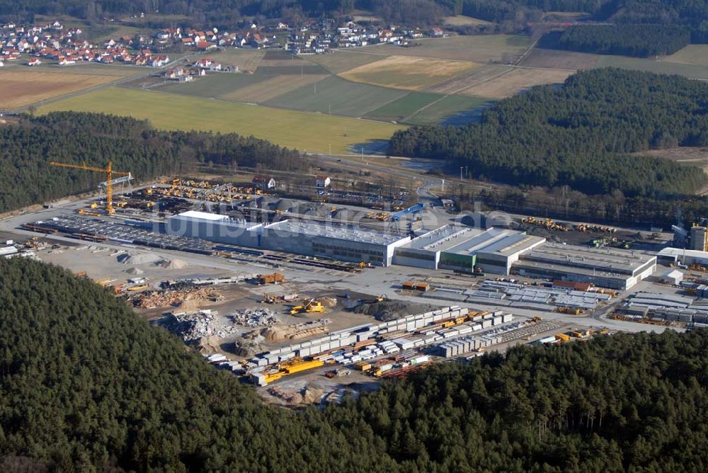 Luftbild Sengenthal bei Neumarkt Obpf. - Blick auf den Hauptsitz der Max Bögl Bauunternehmung GmbH in Neumarkt / Sengenthal