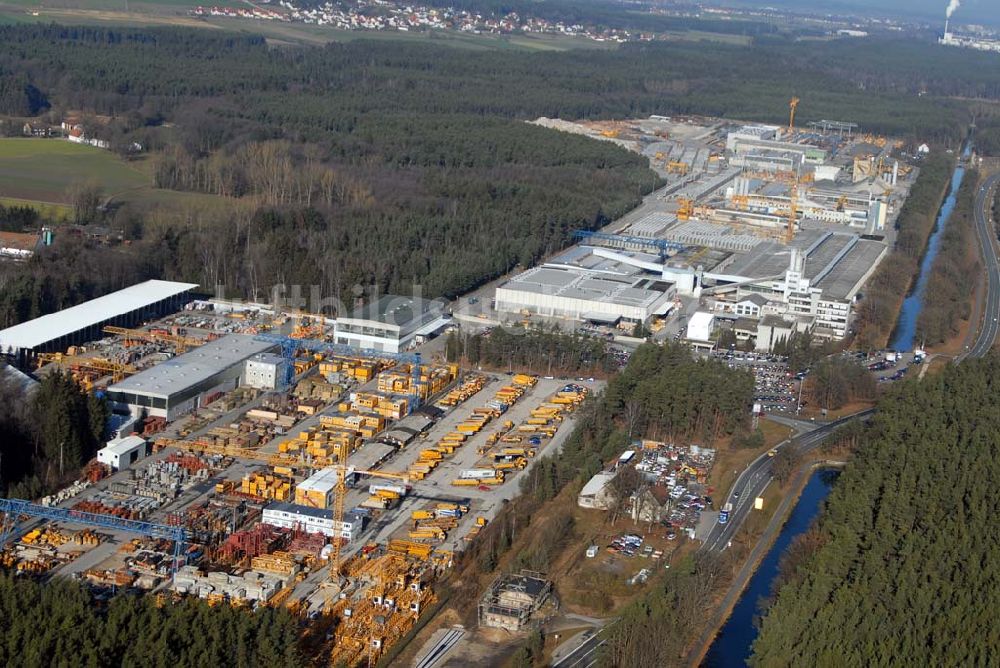 Luftaufnahme Sengenthal bei Neumarkt Obpf. - Blick auf den Hauptsitz der Max Bögl Bauunternehmung GmbH in Neumarkt / Sengenthal