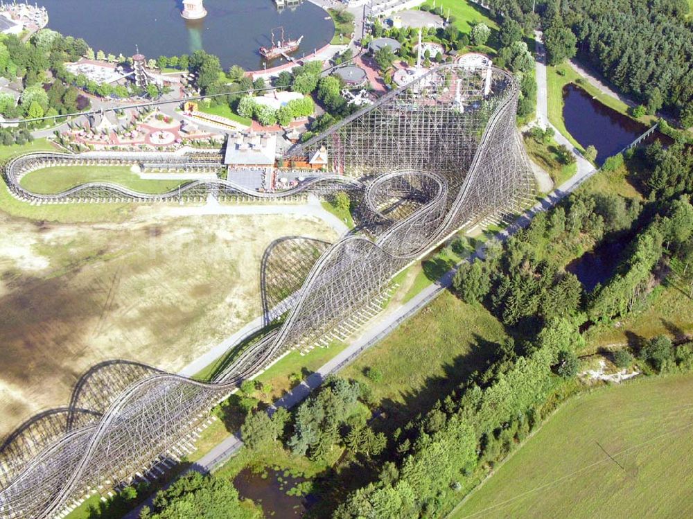 Soltau (Niedersachsen) von oben - Blick auf den Heide-Park Soltau