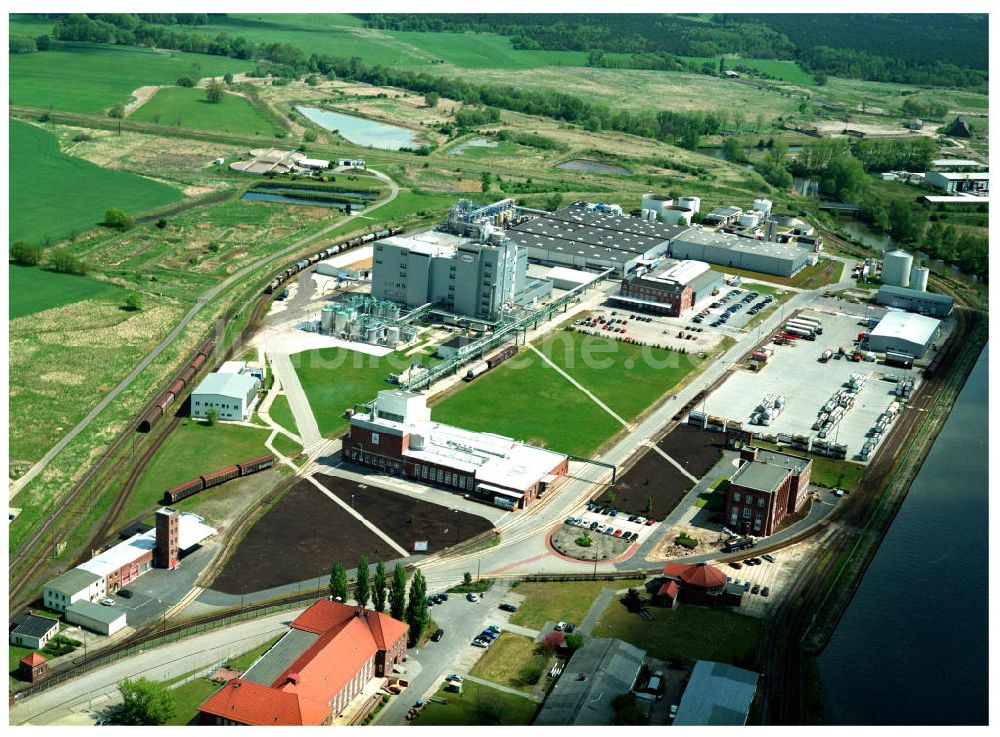 Luftaufnahme Genthin / Sachsen-Anhalt - Blick auf die HENKEL-Werke in Genthin