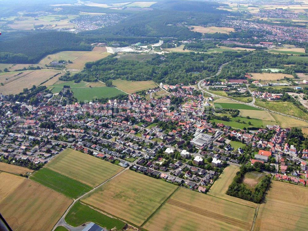 Luftaufnahme Hettenleidelheim / Rheinland-Pfalz - Blick auf Hettenleidelheim mit nördlicher Waldfläche im Bild