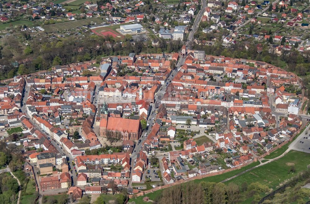 Wittstock aus der Vogelperspektive: Blick auf den historischen Stadtkern von Wittstock im Bundesland Brandenburg