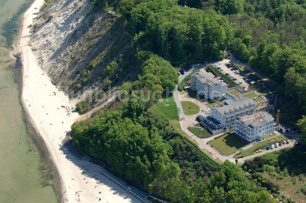 Sellin von oben - Blick auf ein Hotel im Ostseebad Sellin auf Rügen