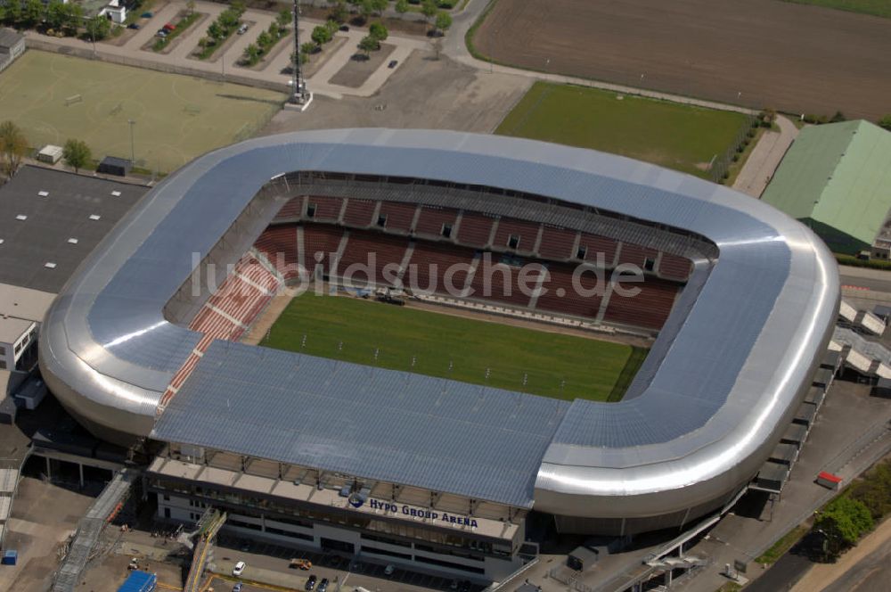 Klagenfurt aus der Vogelperspektive: Blick auf die Hypo-Arena in Klagenfurt