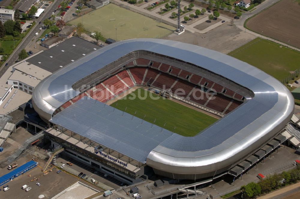 Klagenfurt von oben - Blick auf die Hypo-Arena in Klagenfurt