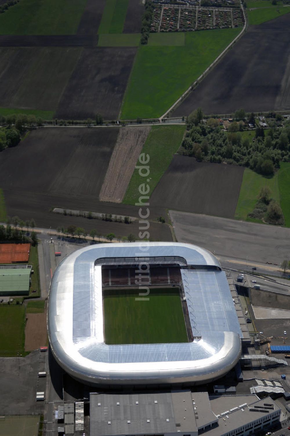 Klagenfurt aus der Vogelperspektive: Blick auf die Hypo-Arena in Klagenfurt