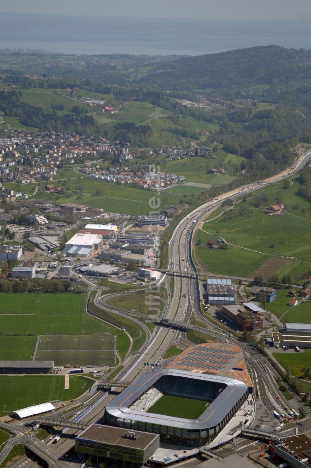 Luftaufnahme St. Gallen - Blick auf das IKEA Einrichtungshaus St. Gallen / Schweiz