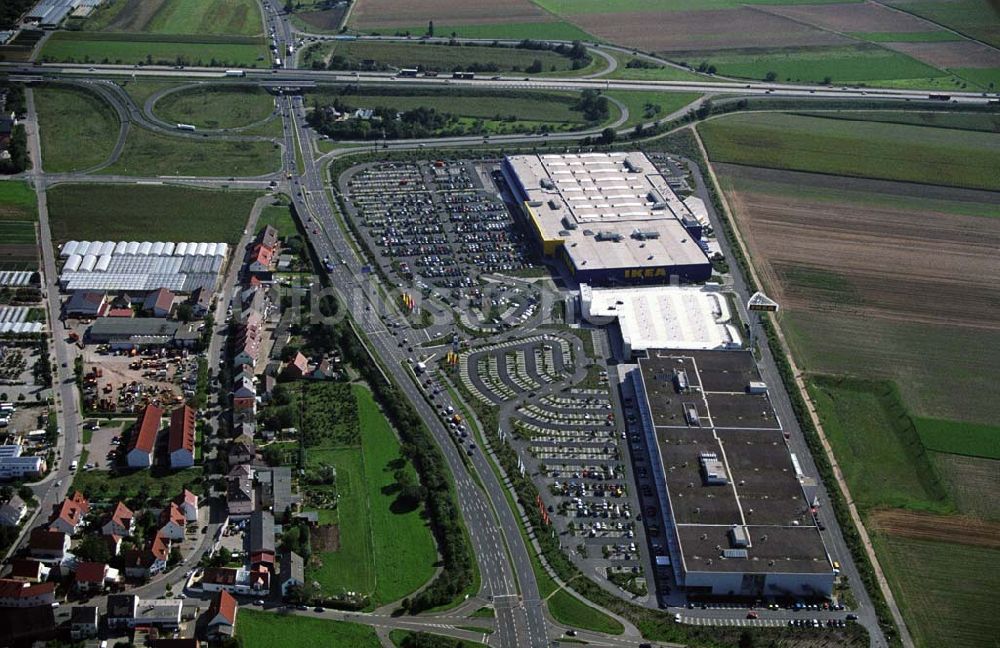 Mannheim aus der Vogelperspektive: Blick auf das IKEA Einrichtungshaus in Mannheim