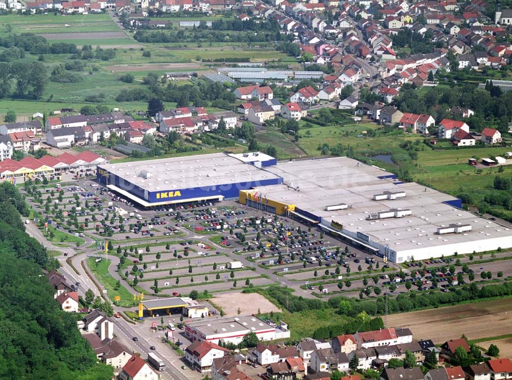 Saarlouis von oben - Blick auf das IKEA Einrichtungshaus Saarlouis