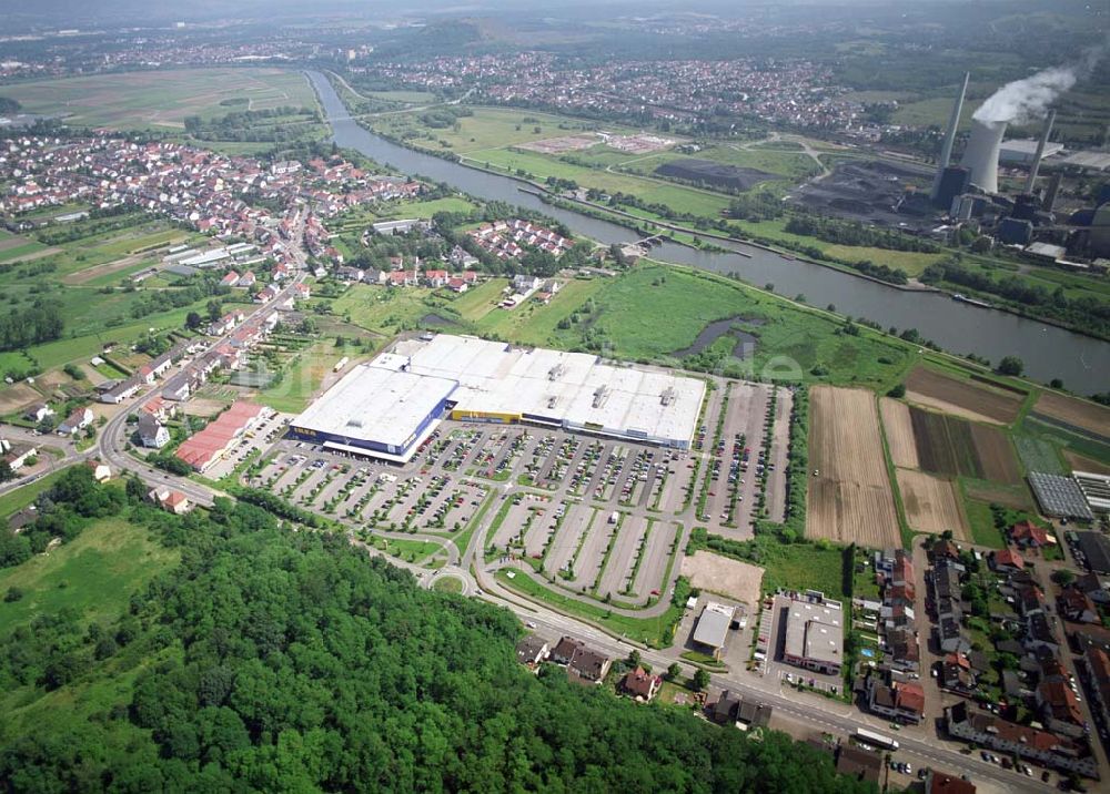 Saarlouis von oben - Blick auf das IKEA Einrichtungshaus Saarlouis