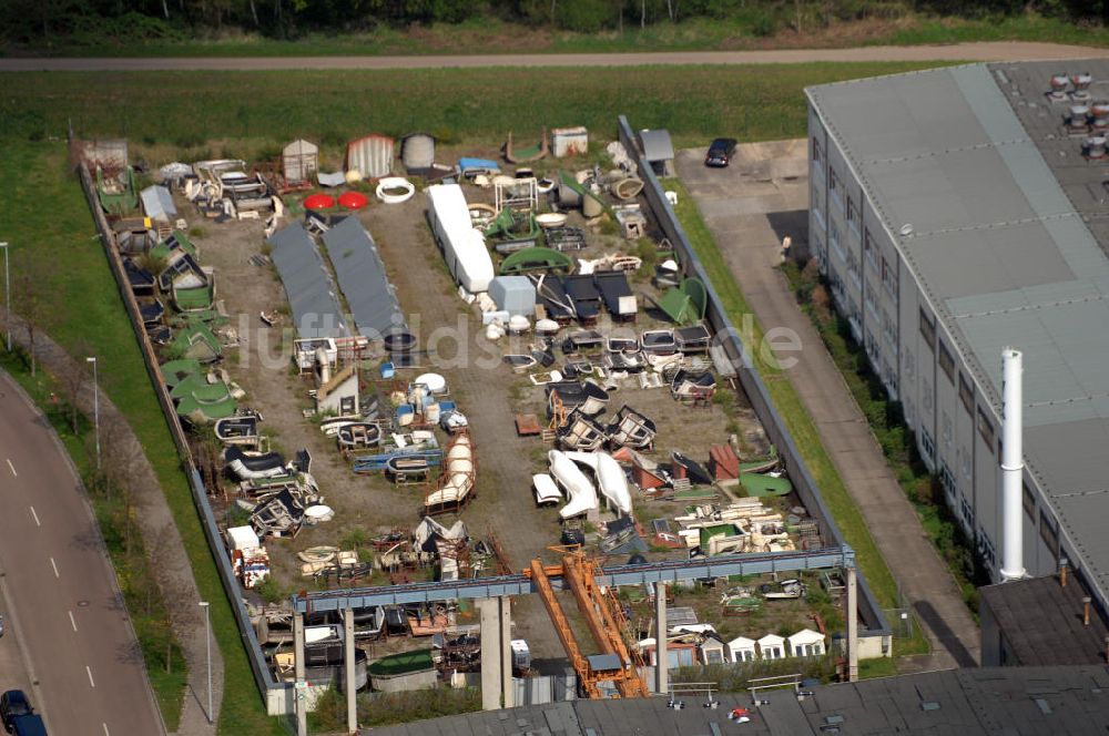 Dessau von oben - Blick auf das Industriegelände des ehemaligen VEB Waggonbau Dessau